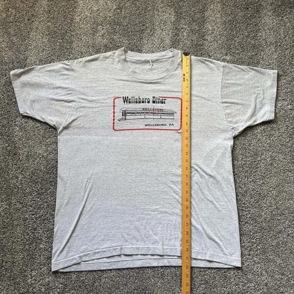 Vintage Wellsboro Diner Wellsboro PA Mountain Graphics Heather Gray Graphic T Sh